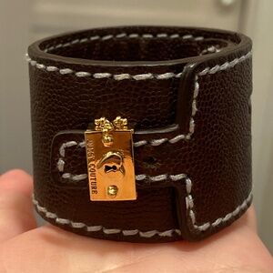 Vintage Y2K JUICY COUTURE BROWN LEATHER BUCKLE BRACELET CUFF